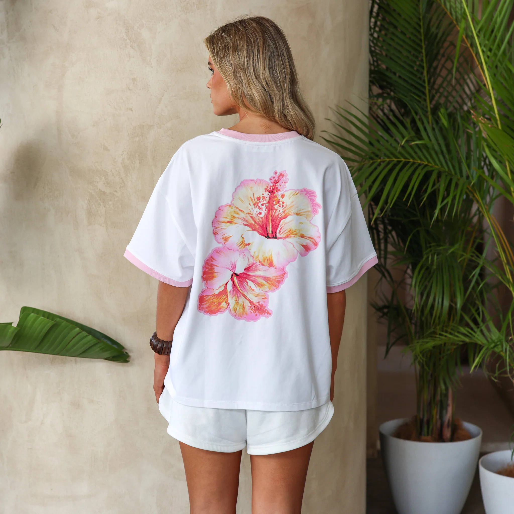 Boyfriend Bind Tee - Hibiscus Paradise - Image 2